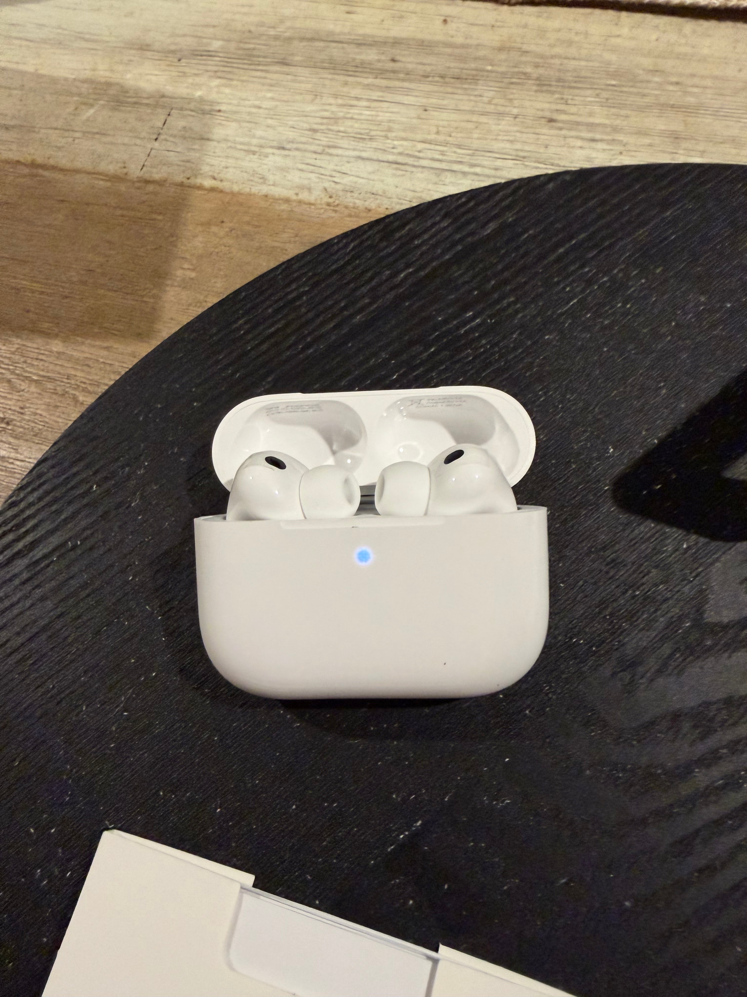 Apple AirPods (3rd Generation)